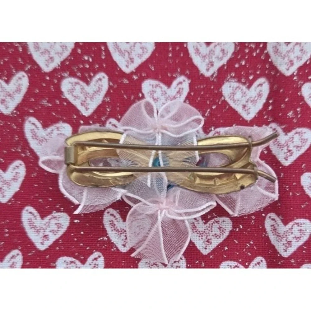 Vintage Guilloche Heart Hair Barrette Gold-toned Metal Pink Blue White Bows